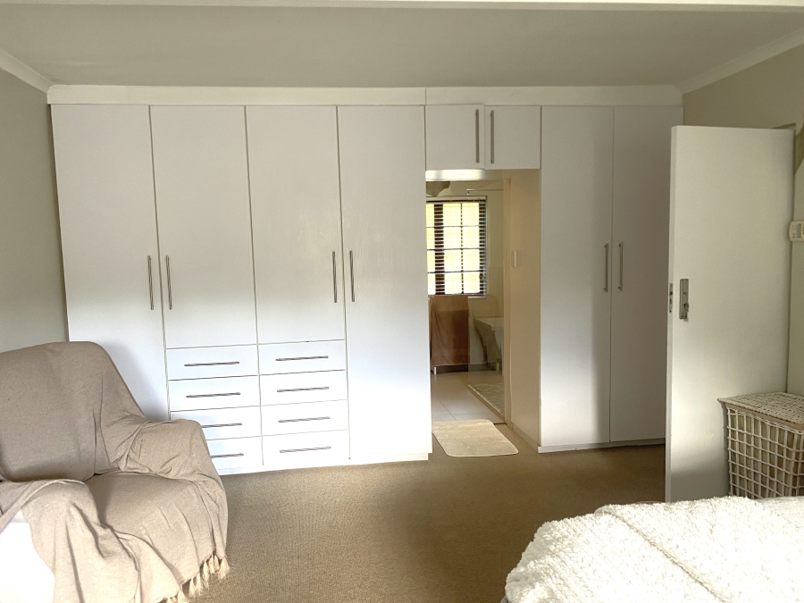 2 Bedroom Property for Sale in Hunters Home Western Cape